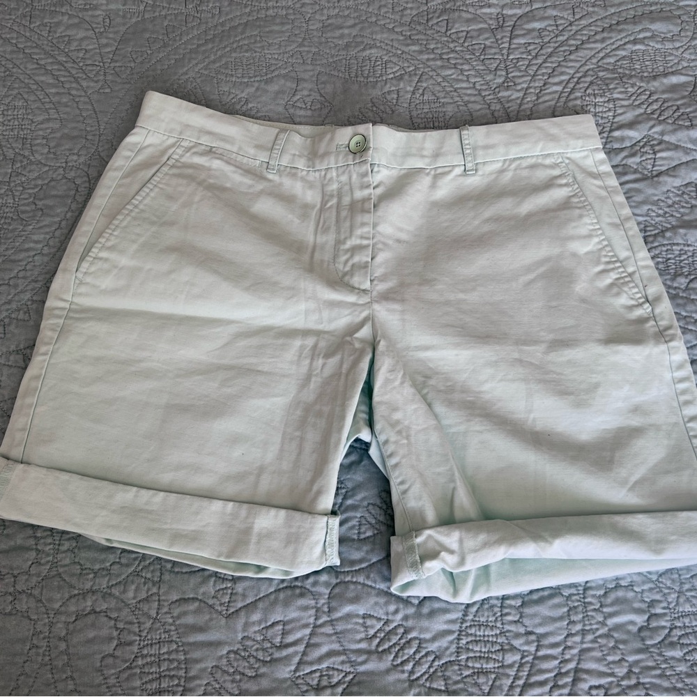 Gap boyfriend roll up shorts